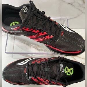 Saucony Men’s‎ Kilkenny xc7 running spike shoes. Need new spikes. Size 11.5